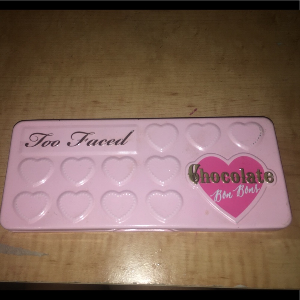 TOO FACED CHOCOLATE BAR PALETTES - Picture 2 of 6